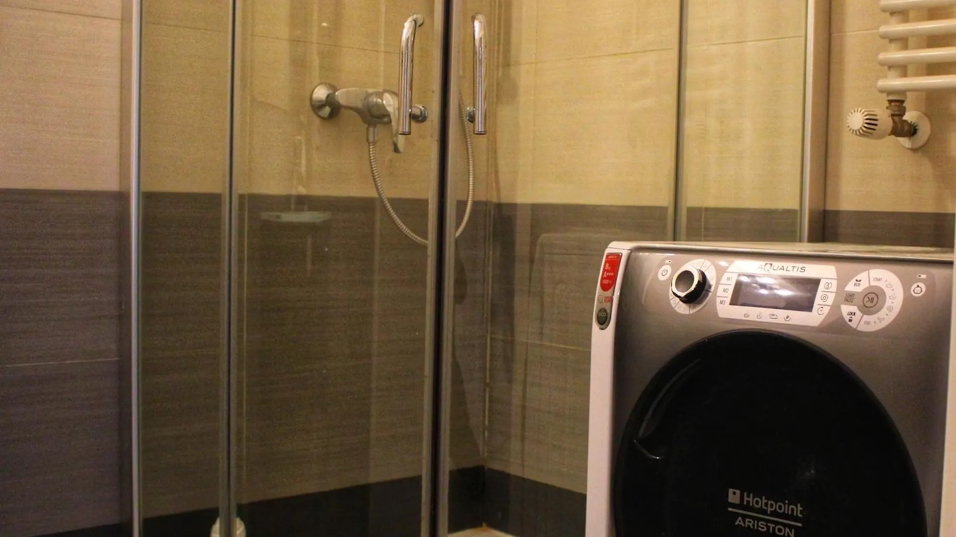 아파트 Luxury Park Residences 5 부쿠레슈티