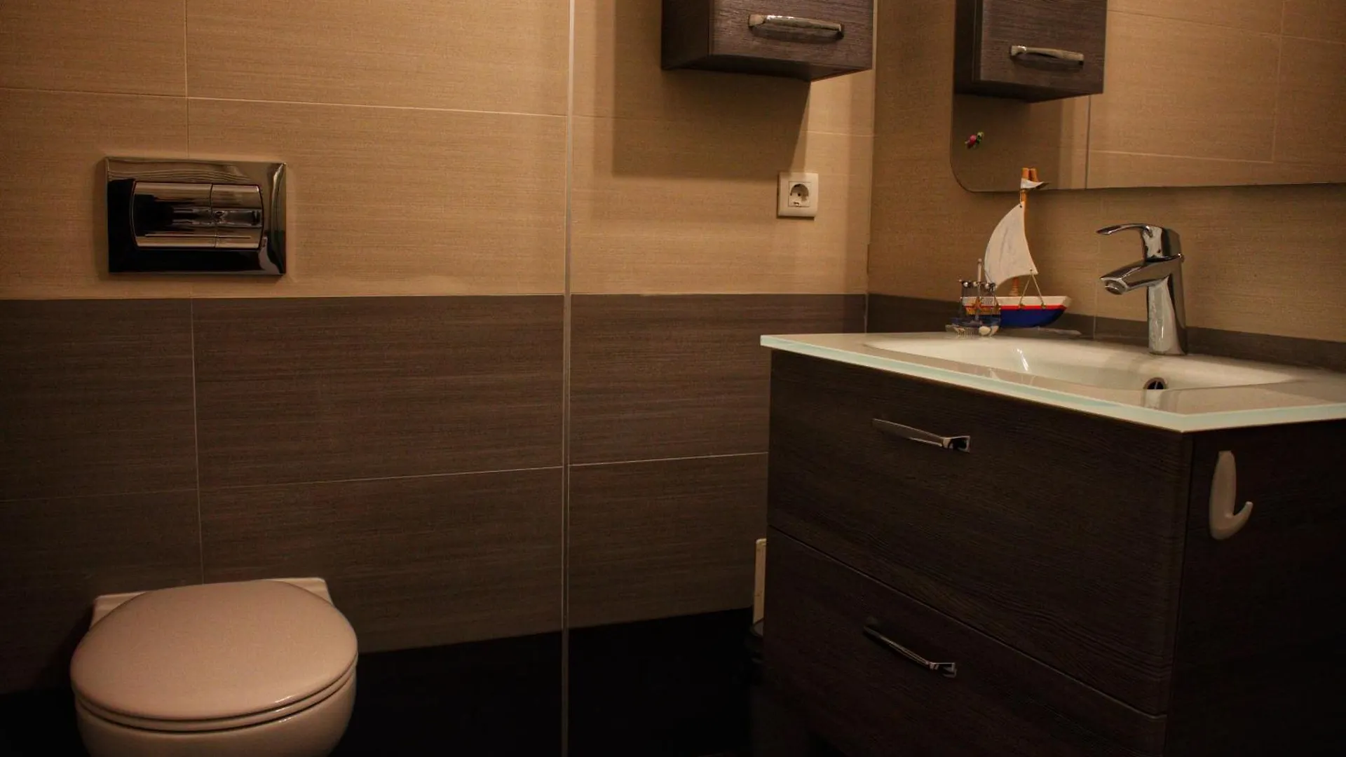 Luxury Park Residences 5 Bucharest Apartment
